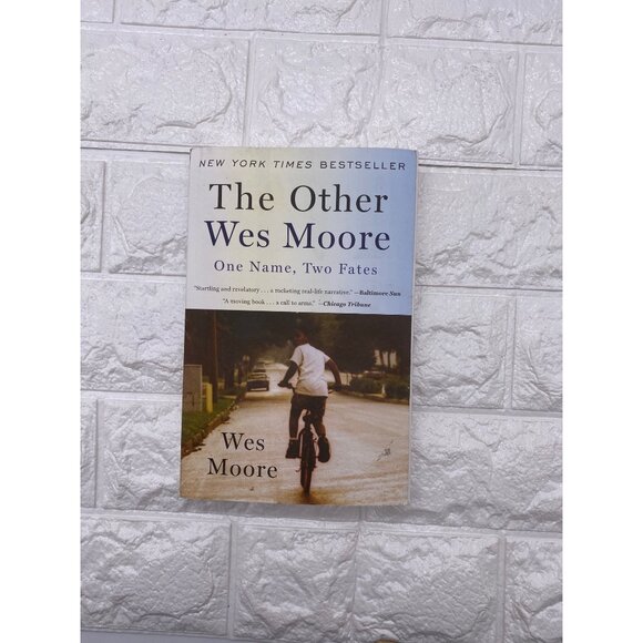 The Other Wes Moore: One Name Two Fates By‎ Wes Moore 2010 Paperback - Picture 12 of 12